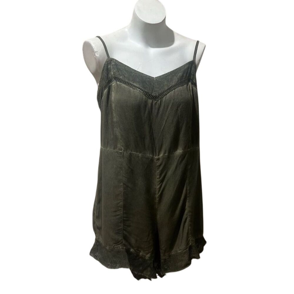 Women's Olive Green Romper Size L Adjustable Straps Lace Detailing